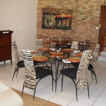 Umhlanga Rocks 8 Royal Palm B&B المظهر الخارجي الصورة